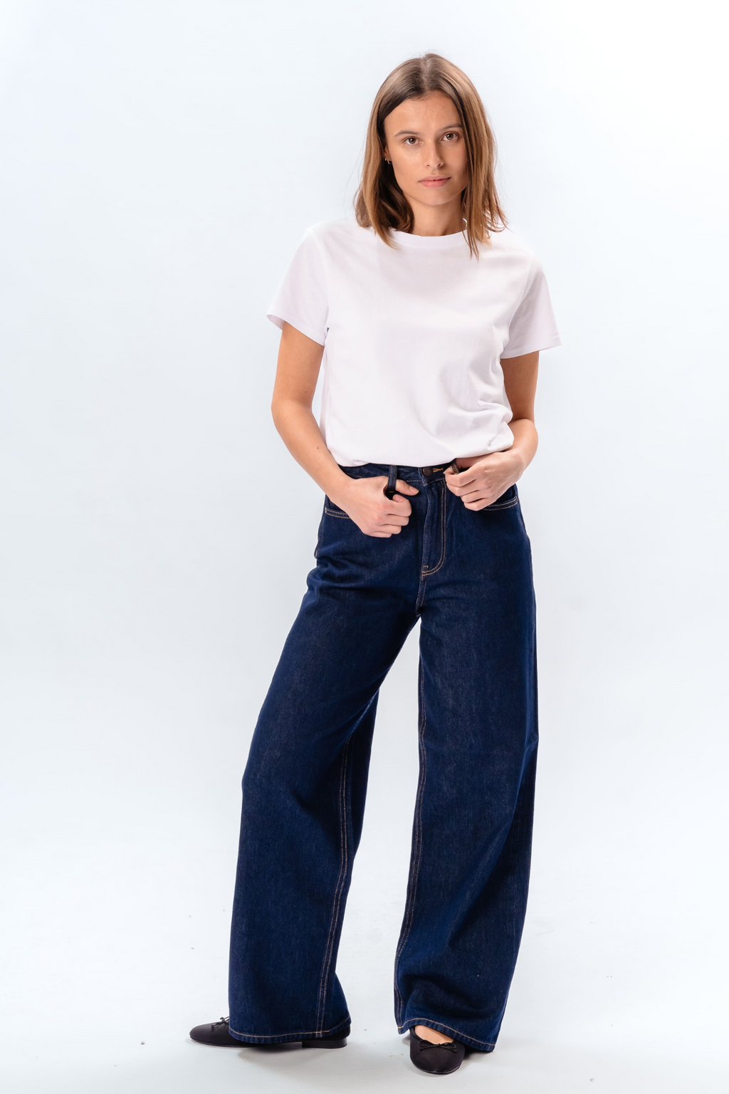 El rendimiento original de los jeans anchos - mezclilla azul oscuro