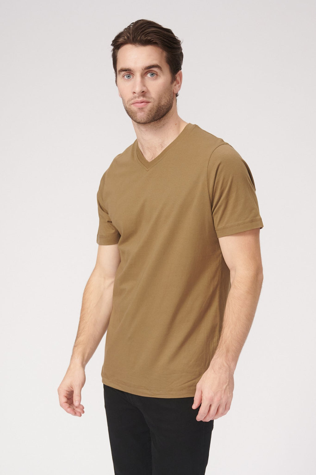 Basic Vneck t-shirt - Olive