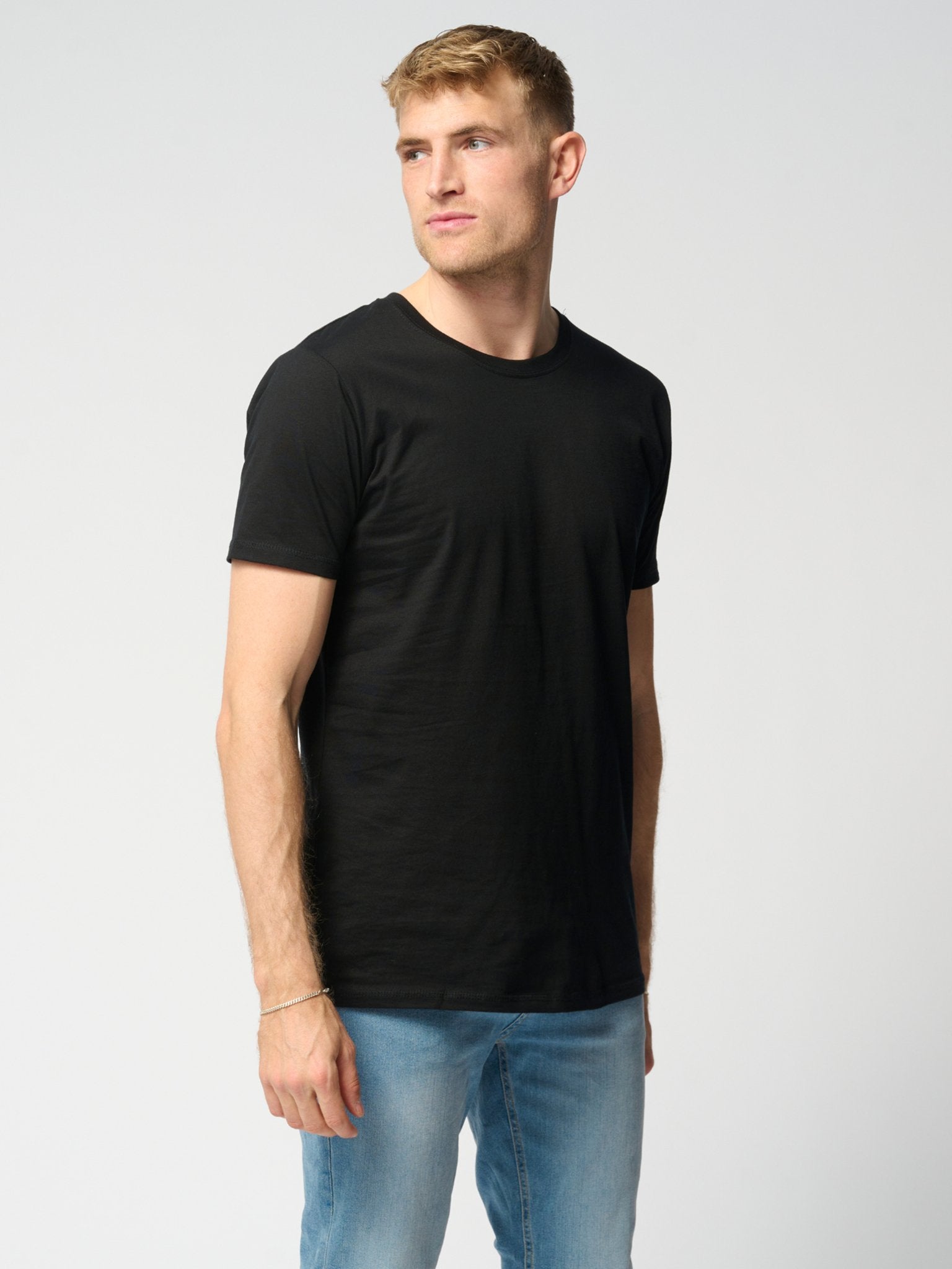 Muscle T-Shirts: Fit and Functionality