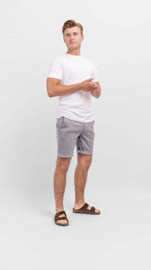 Pantalones cortos de rendimiento - gris claro
