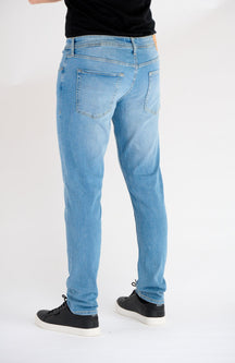 Los jeans de rendimiento originales (delgados) - denim azul claro